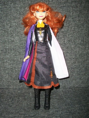 Anna Frozen doll with light used