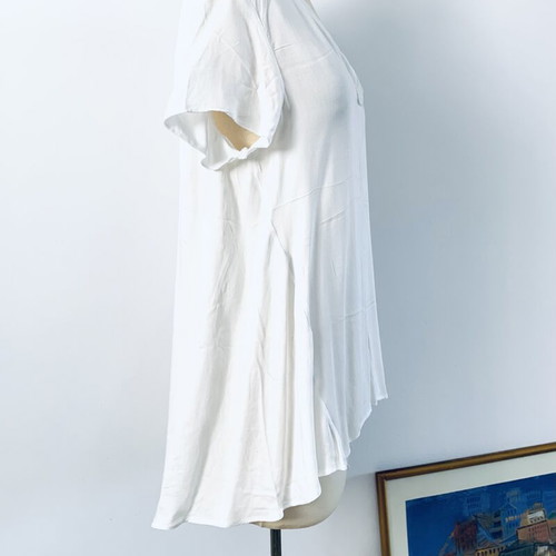 Asymmetric V-neck blouse new, size S-M, white