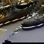  Armani snickers