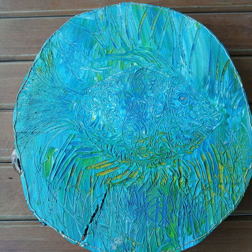 Painting on wood slice new with acrylic colors