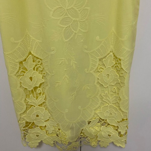 Queen Fashion dress new, yellow, size S