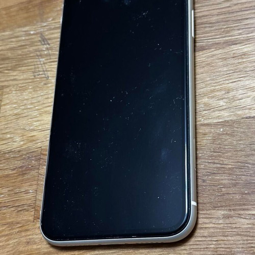 iPhone 11 64GB used, white, excellent condition