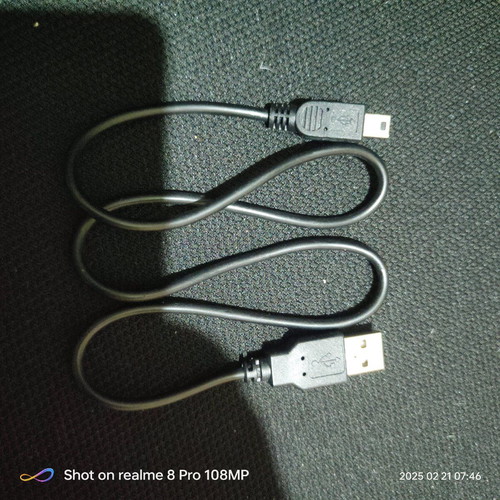 USB-A to USB-Mini B cable 50 cm like new, black