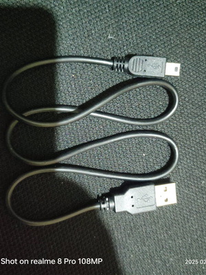 USB-A to USB-Mini B cable 50 cm like new, black