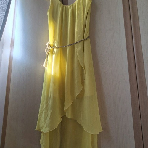 Bsb dress yellow color like new with golden belt