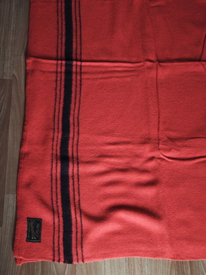 Vintage wool blanket used, made in England, 180x140 cm