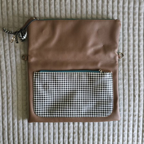 Doca women's crossbody bag like new, brown and green, 30×20 cm