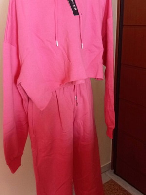Pink tracksuit set new, oversized crop hoodie and pants