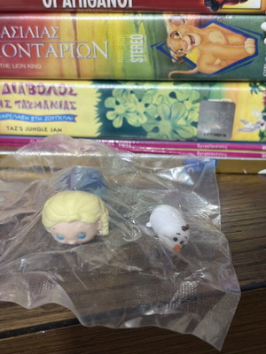 Limited Edition Disney 100th Tsum Tsum Series 4 Frozen Elsa and Olaf