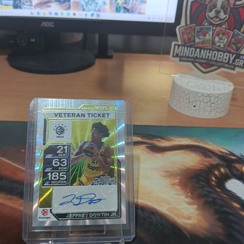 Jeffrey Dowtin Jr. 2025-26 Panini Contenders EuroLeague Veteran Ticket Auto Gold Prizm near mint