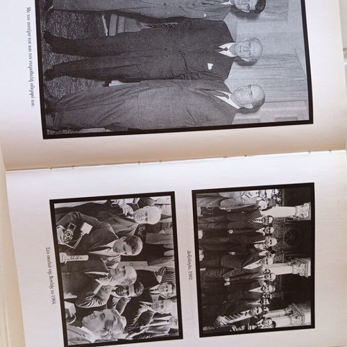 Andreas Papandreou The Last Leader book like new, Greek politics