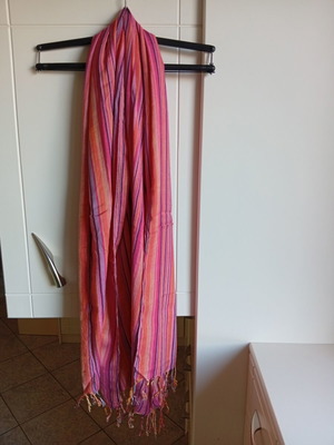 Striped cotton pareo like new, fuchsia with fringes, 100x180 cm