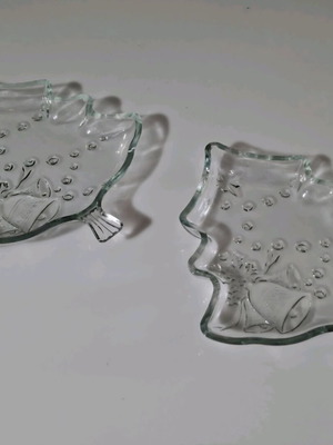 Christmas tree platter decoration new, set of 2 plates