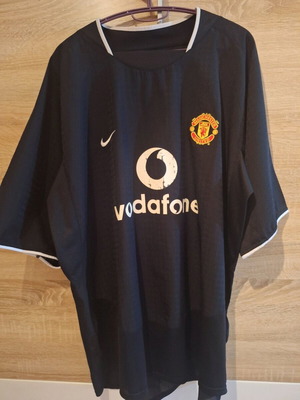 Manchester United Authentic Nike Jersey used XXL with Vodafone logo damage