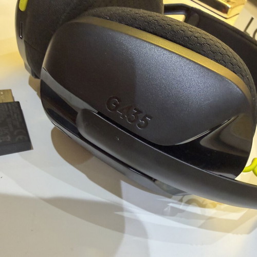 Logitech G435 Lightspeed wireless headphones new