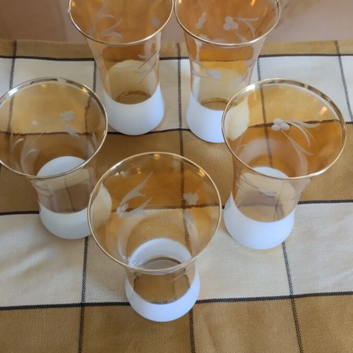 Vintage glass set of 5 with amber glass and white satin base like new