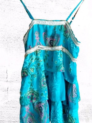 Top with sequins like new, multicolor, size XXL