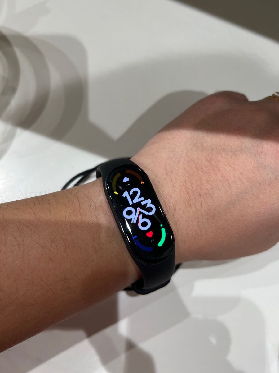 Mi best sale band tracker