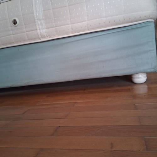 Single bed with mattress like new, 1.90x0.90 m