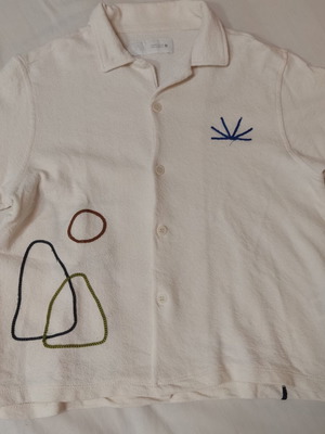 Zara terry shirt with embossed colorful designs like new, size 8-9 years