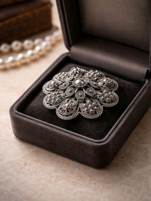 Ασημένια καρφίτσα φιλιγκράν vintage μεταχειρισμένη, γιαννιώτικης τέχνης, μεγάλη