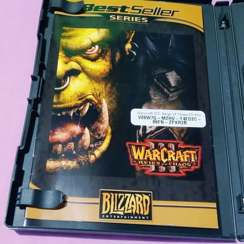 War Craft Reign of Chaos CD ROM new strategy game for PC