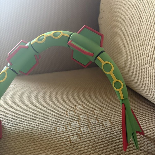 Pokémon Rayquaza figure, dragon flying type