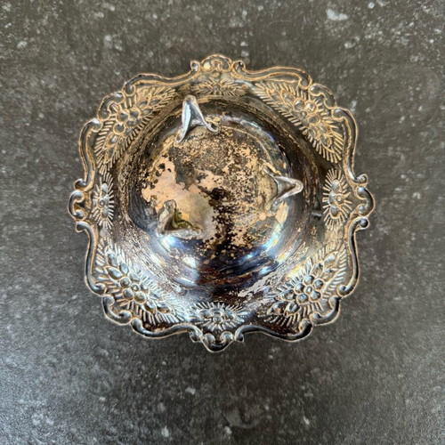 Silver bowl 925 used with embossed floral design 68g