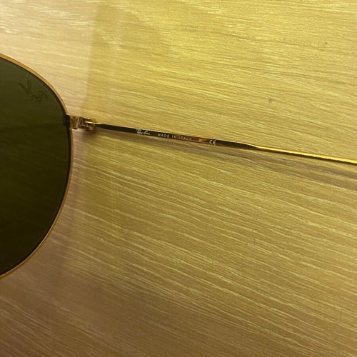 Ray-Ban mirror sunglasses like new, gold metal round frame
