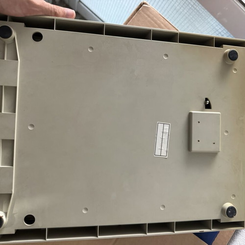 Old cash register drawer, manual bottom opening