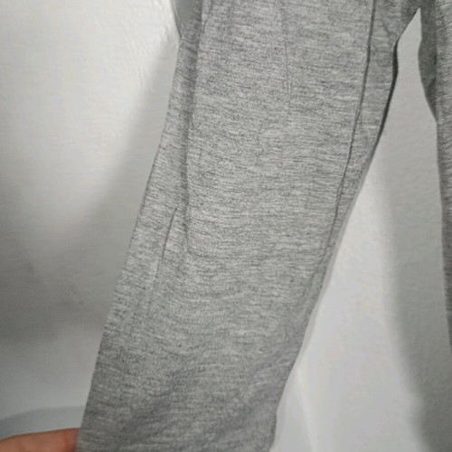 Liz Claiborne Grey Blouse with Floral Design Like New, Size L