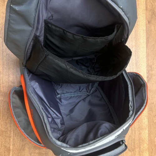 Wilson tennis backpack used, gray with multiple compartments
