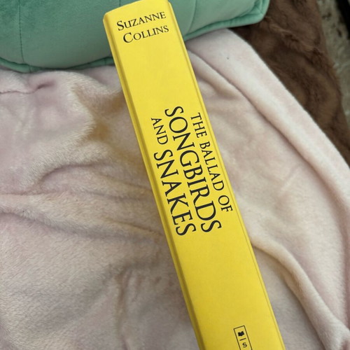 The Ballad of Songbirds and Snakes Hardcover like new, English