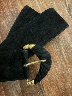 Castor belt used with gold buckle, size 100