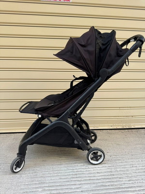Bugaboo Butterfly Complete Black stroller like new, black