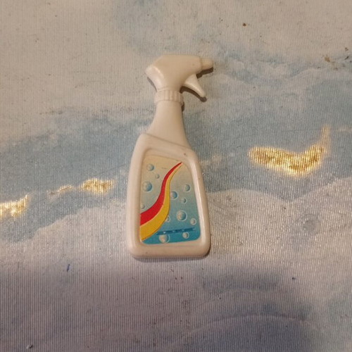 Miniature cleaning spray like new