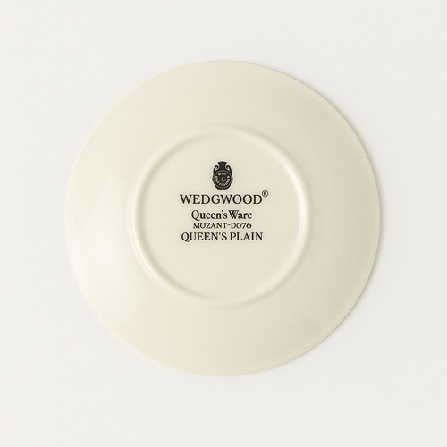 Wedgwood Queen's Ware Queen's Plain set of 6 cups with saucers like new