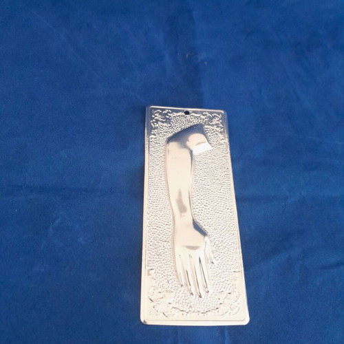 Metal votive new in excellent condition