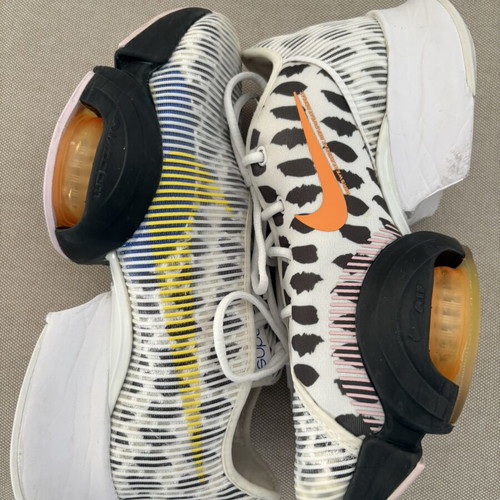 Nike Air Zoom SuperRep 2 athletic shoes like new, size 37.5, white