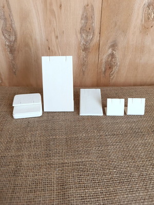 Leather jewelry display stands set of 5 like new for earrings