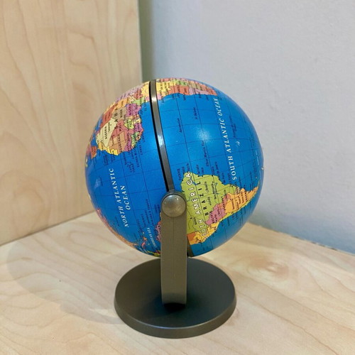 Mini globe like new