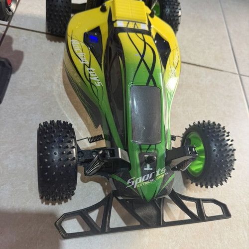 Ralleyz Remote Control Buggy sports extreme, like new