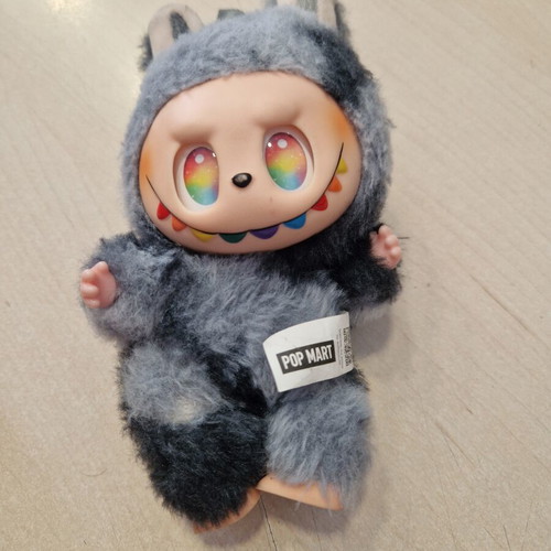 Κούκλα Labubu the Monsters μεταχειρισμένη
