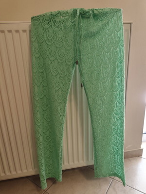 Lace pants size S, like new, green