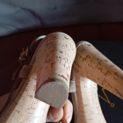 Nero Giardini summer sandals size 37 like new, beige leather