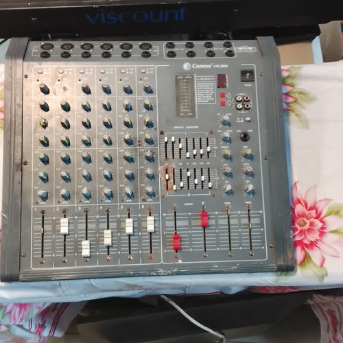 Caowue CW-2006 audio mixer console