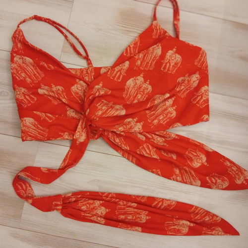 Karavan set, red and orange
