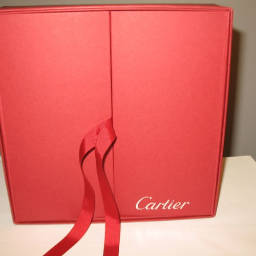 Cartier luxury square box like new 23x23x7 cm