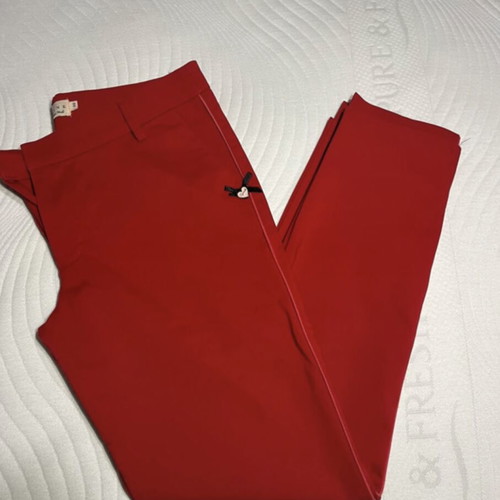 Red Lynne pants size M like new
