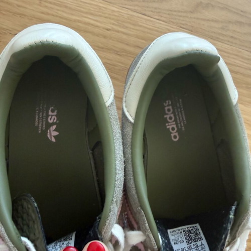 Gazelle Indoor Shoes Adidas σαν καινούργιο, πράσινα, 38.5